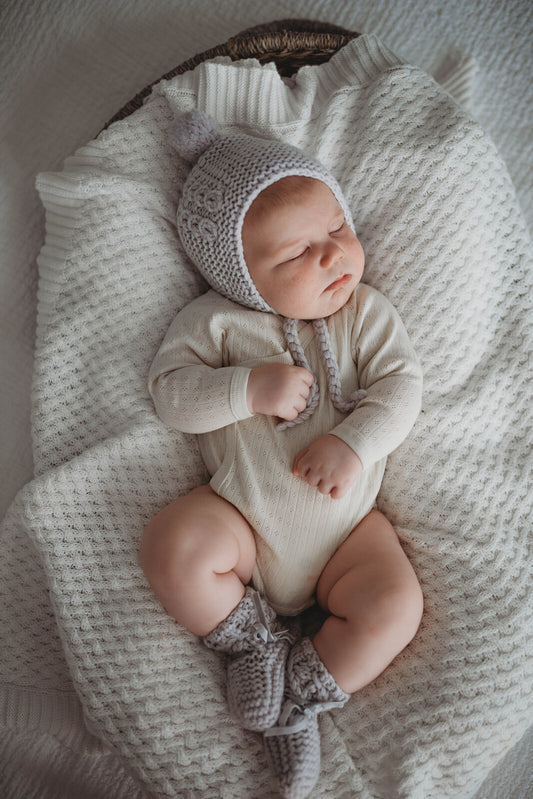 cutest-baby-bonnet-booties-for-newborn-baby-perth-australia-ecocult